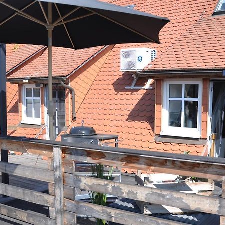 Gemuetliche Dachwohnung Mit Kleiner Oder Grosser Dachterrasse Nebeneinander Wolmirstedt Exterior foto